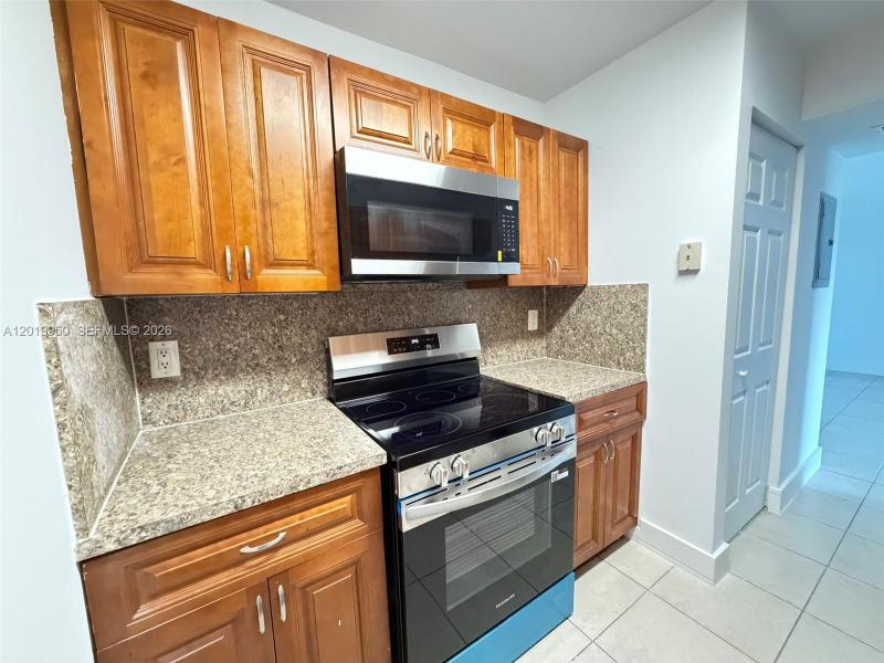 Property photo # 6