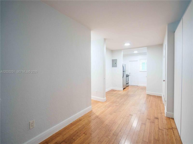 Property photo # 0