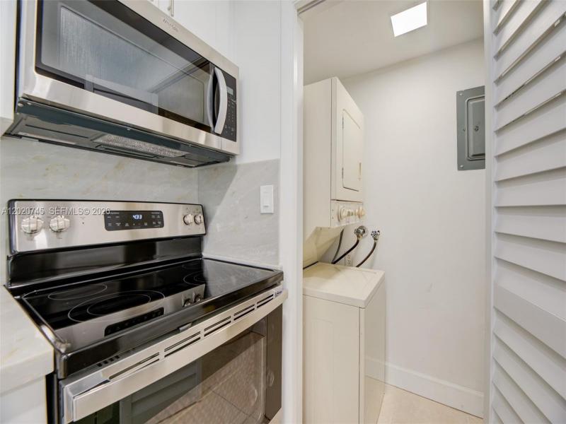 Property photo # 9
