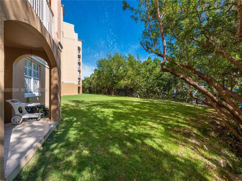 Property photo # 8