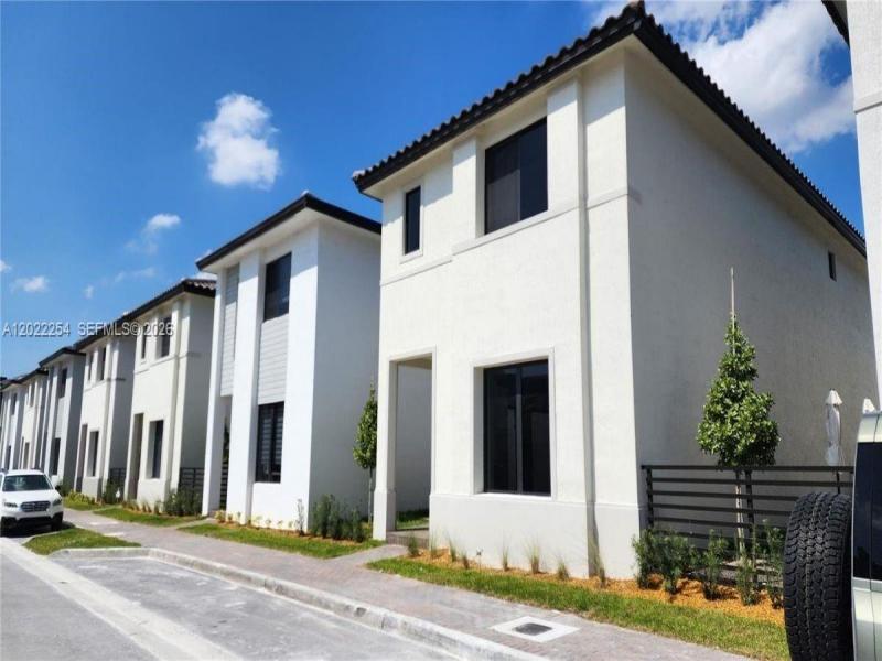 Property photo # 8