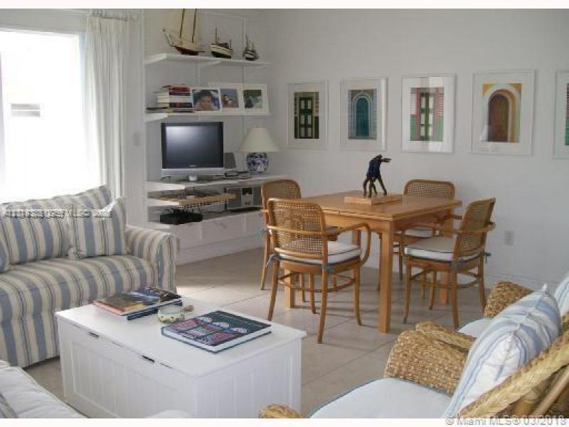 Key Islander Apt #208