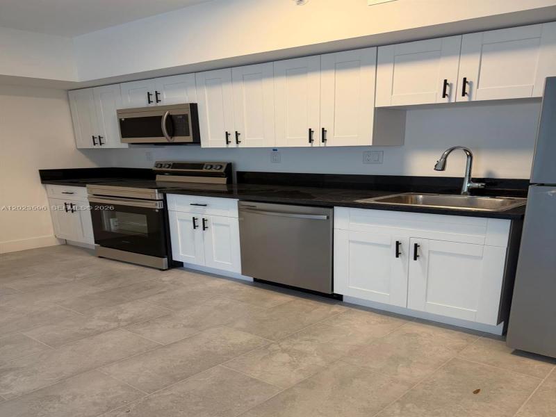 Property photo # 8