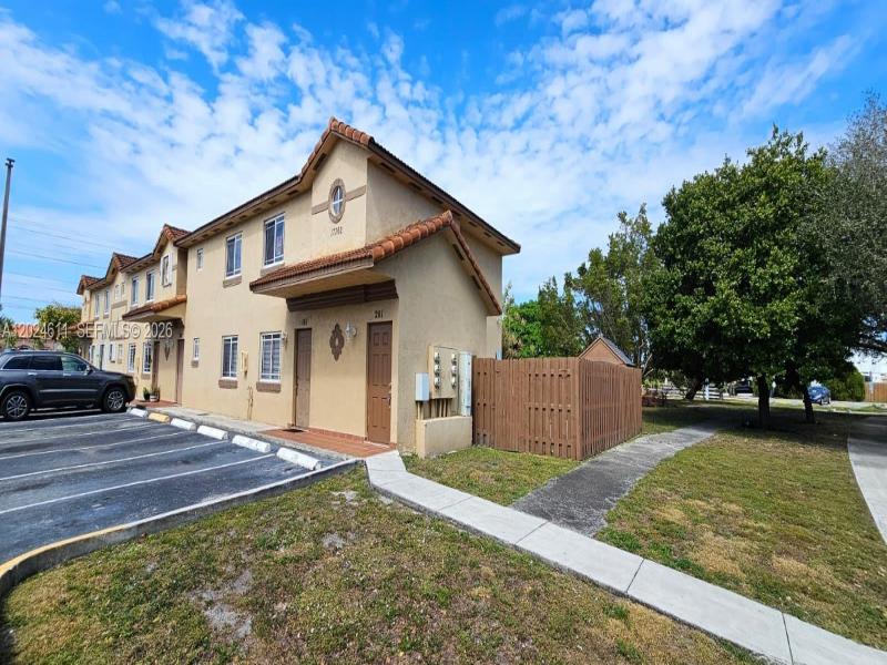 Property photo # 0