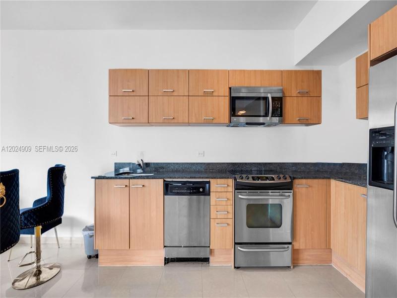 Property photo # 8