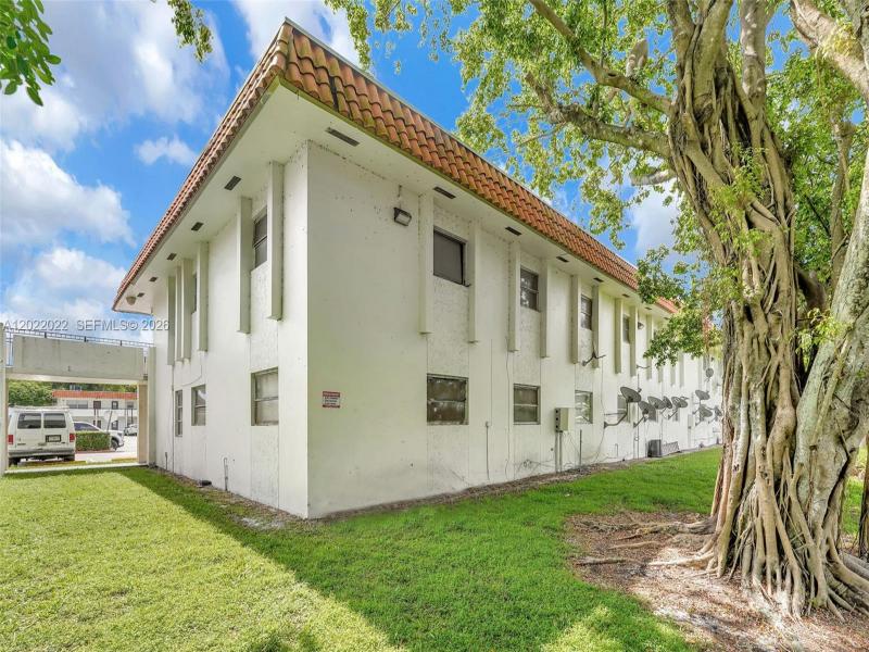 Property photo # 0