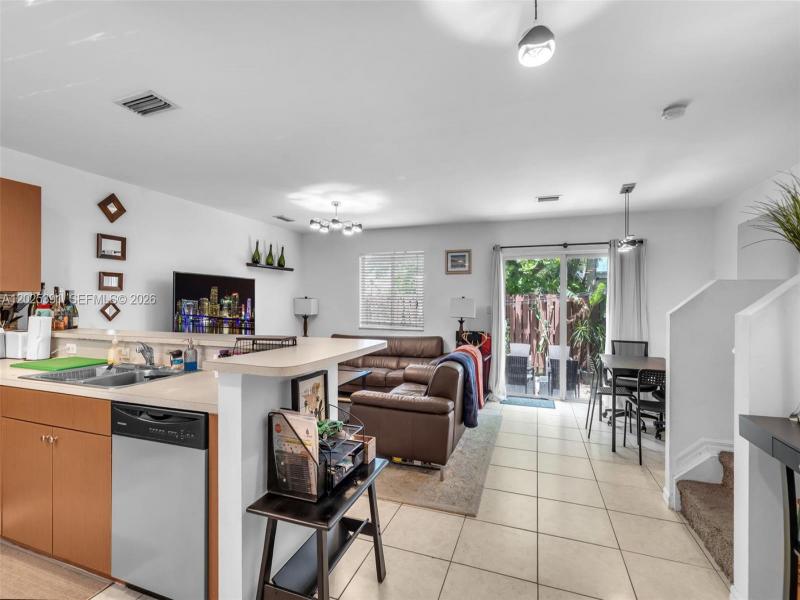 Property photo # 3