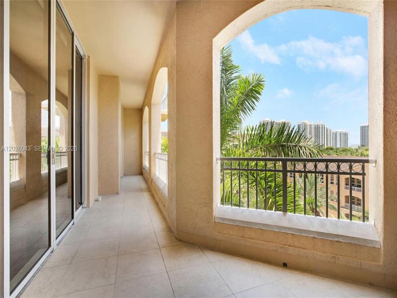 Comprar apartamento en Alaqua 610