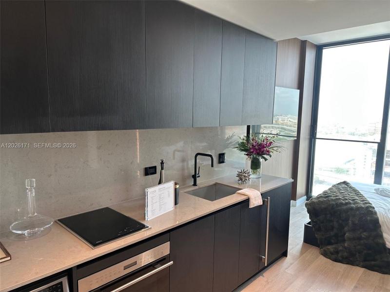 Comprar apartamento no E11EVEN Hotel & Residences 3712
