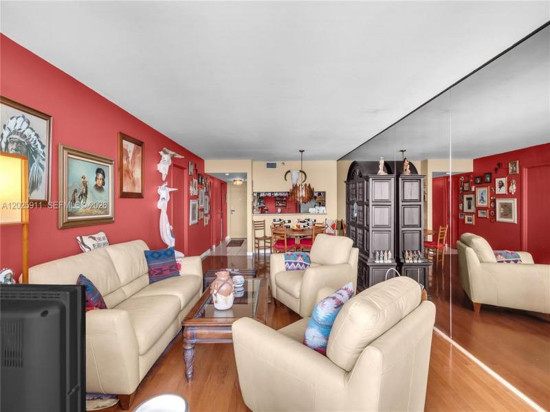 Condo for sale at The Venetia 23I