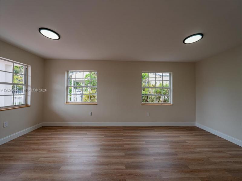 Property photo # 3