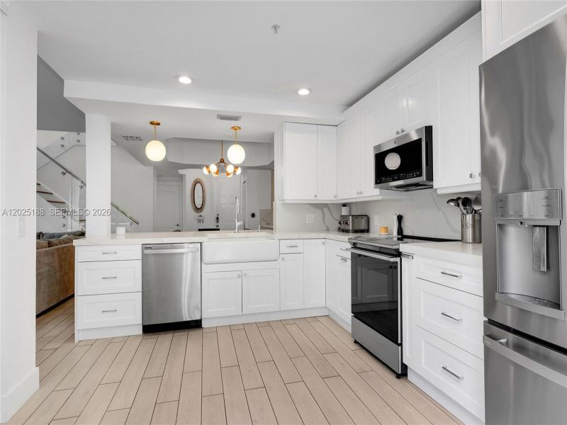 Property photo # 2