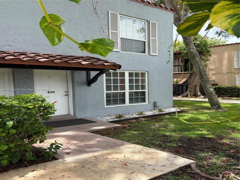 Property photo # 9