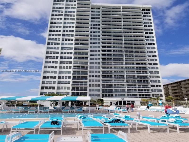 Parker Tower Apt #1705
