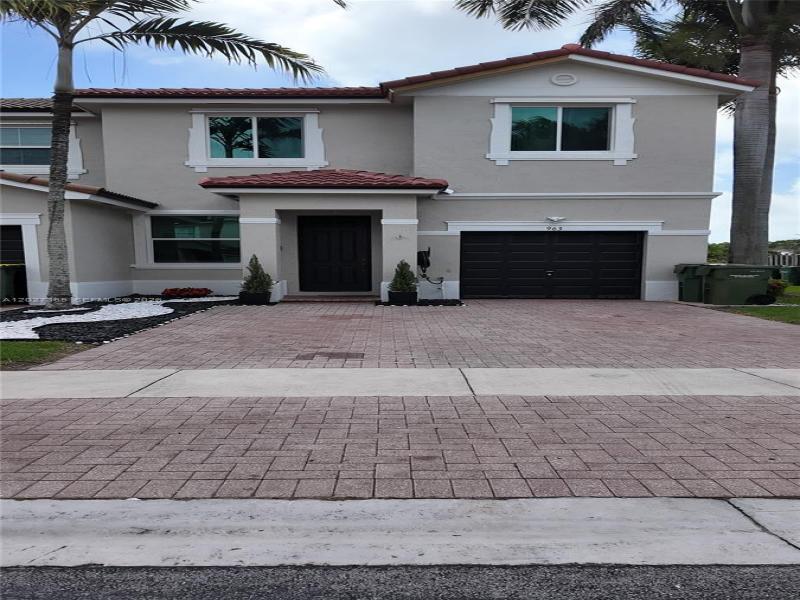 Property photo # 0
