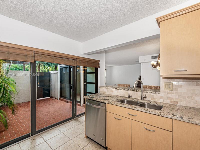 Property photo # 9