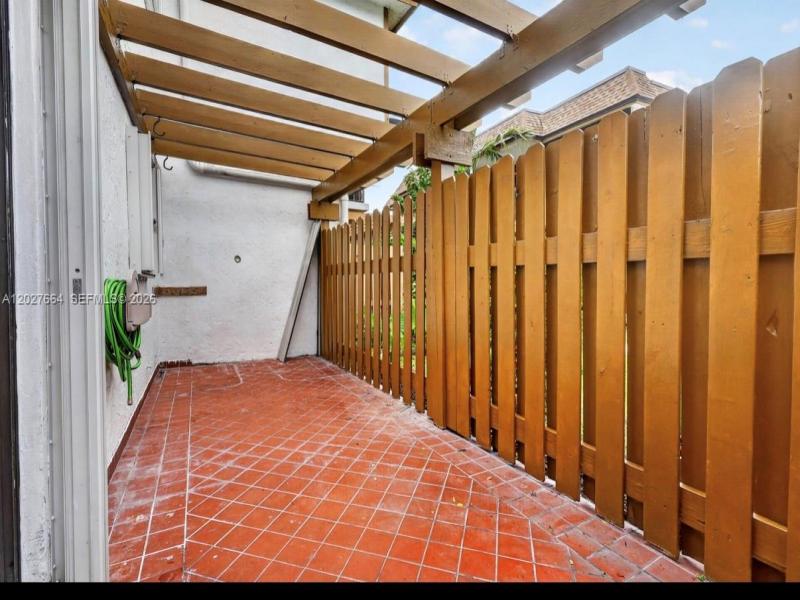 Property photo # 8