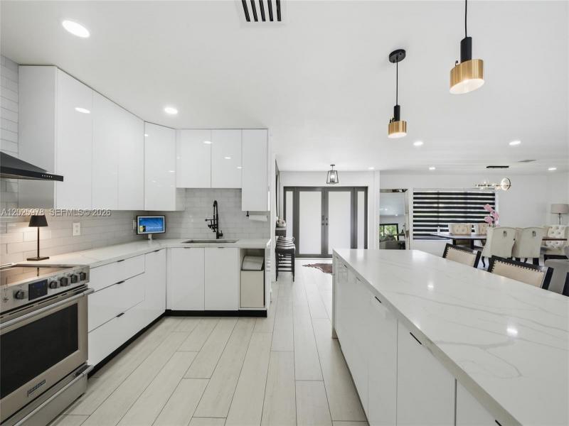 Property photo # 3