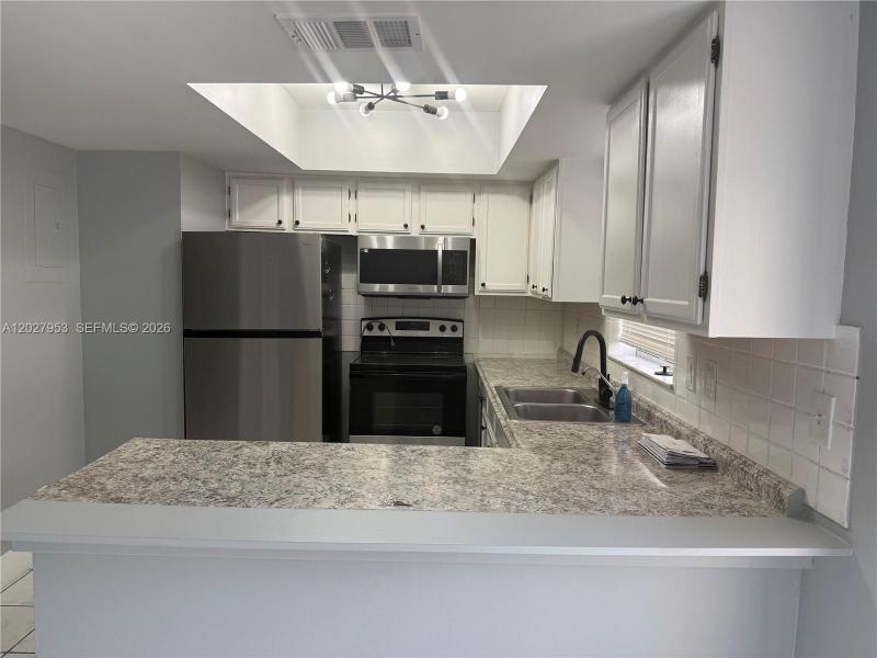 Property photo # 0