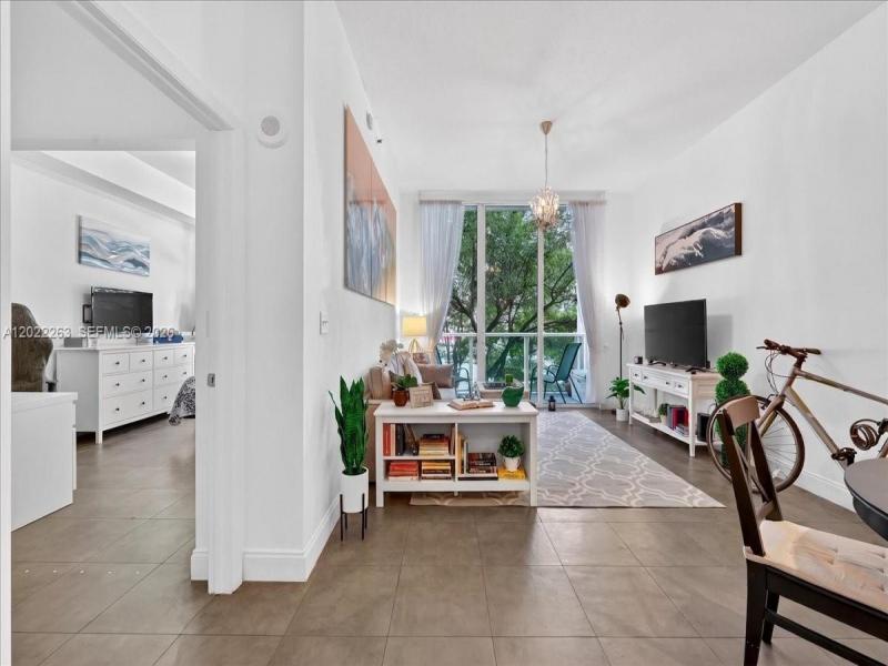 Property photo # 8