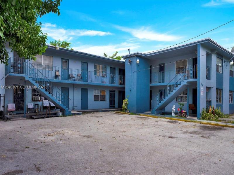 Property photo # 0