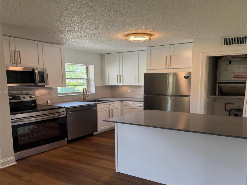 Property photo # 2