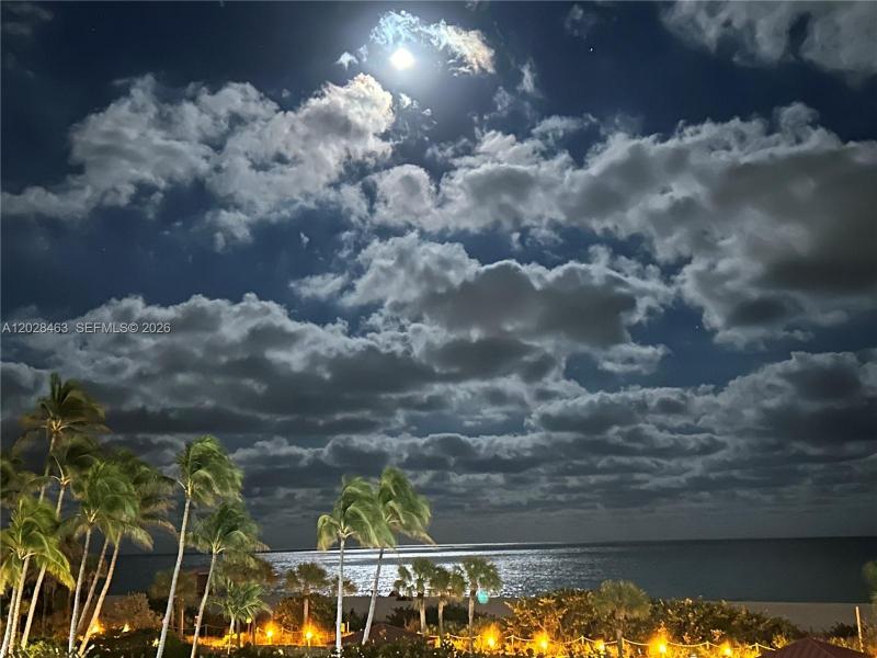 Apartment for rent at Club Atlantis 403