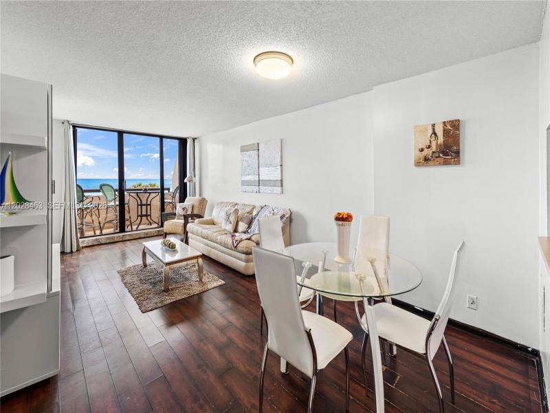 Apartment for rent at Club Atlantis 403