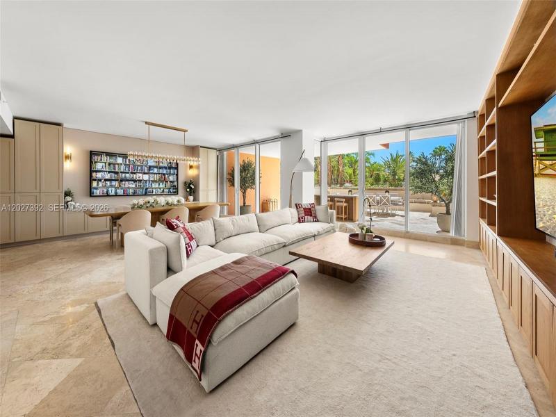 Property photo # 0