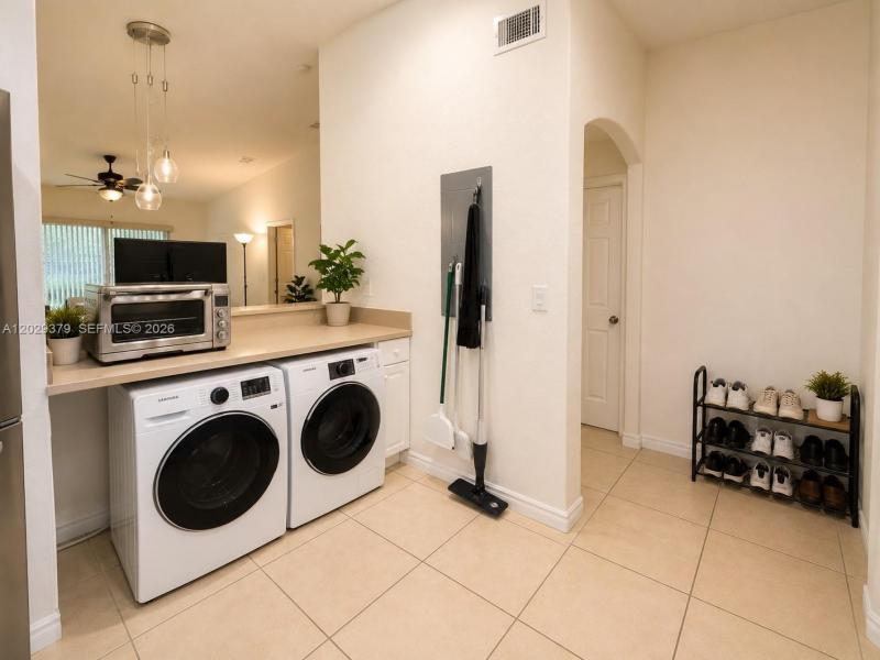 Property photo # 7