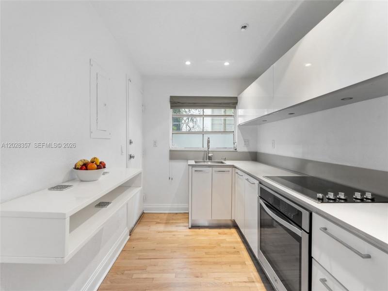 Property photo # 9
