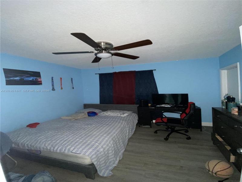 Property photo # 4