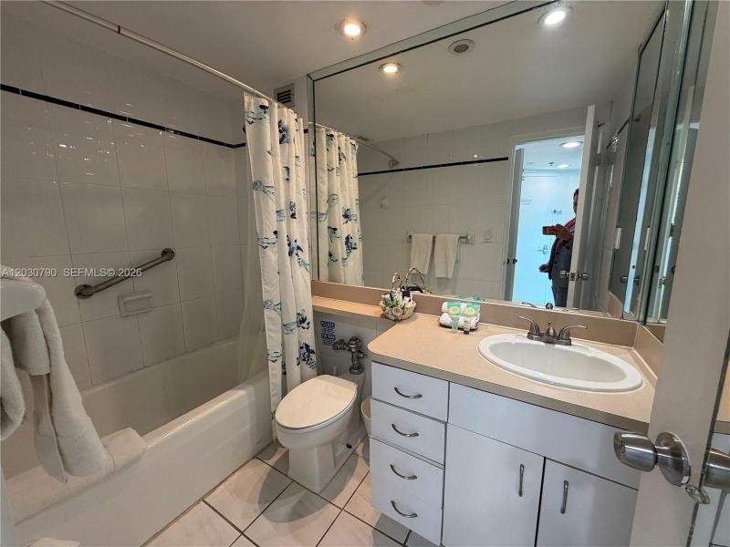 Comprar apartamento en Castle Beach Club 1506