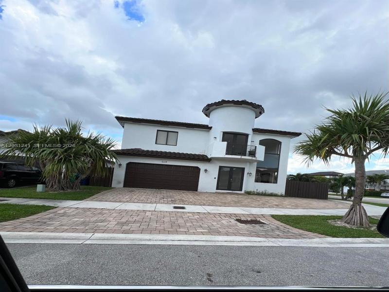 Property photo # 0