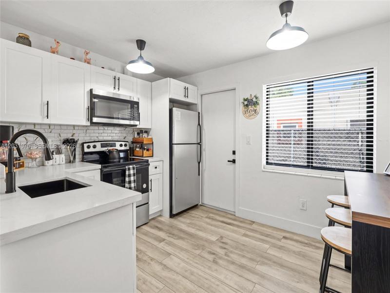 Property photo # 3