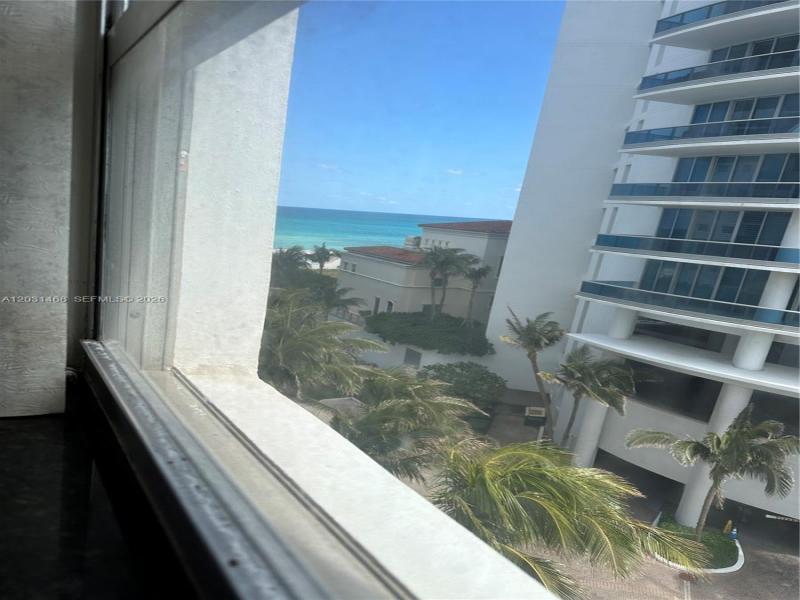 Comprar apartamento en Maison Grande 728