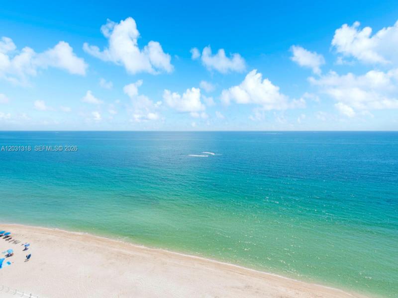 Aluguel de apartamento no Ocean 91 1603