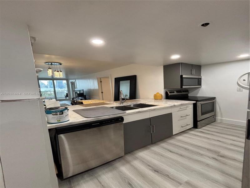 Property photo # 7