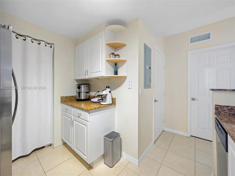 Property photo # 5