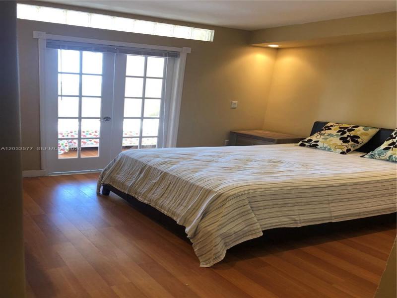 Comprar apartamento en Carriage Club North 1202