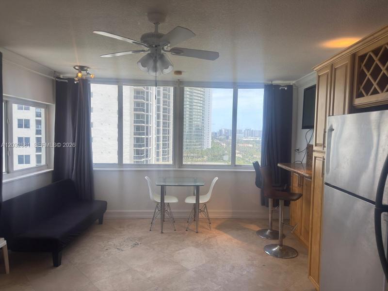 Comprar apartamento en Aventura Beach Club 1044