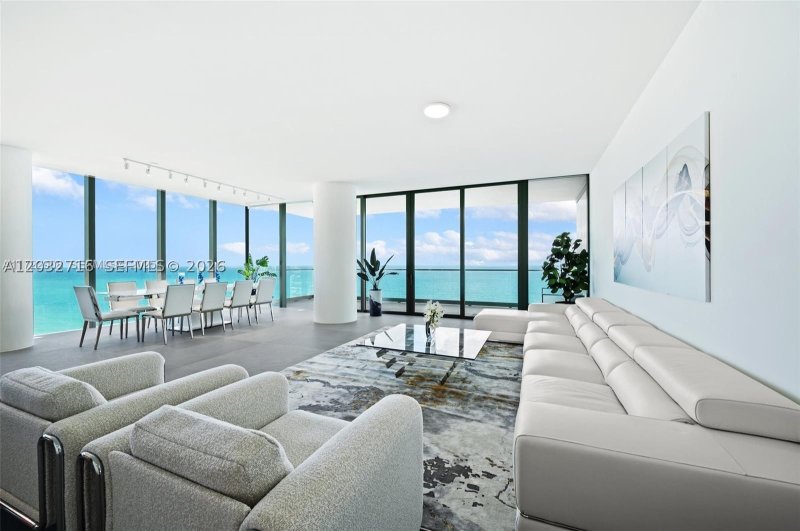 Comprar apartamento en 2000 Ocean 25A