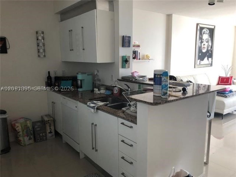 Comprar apartamento en One Miami East Tower 2824