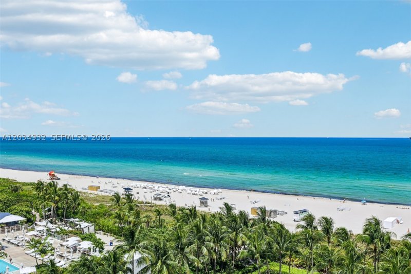 Condo for sale at W Hotel & Residences 1019