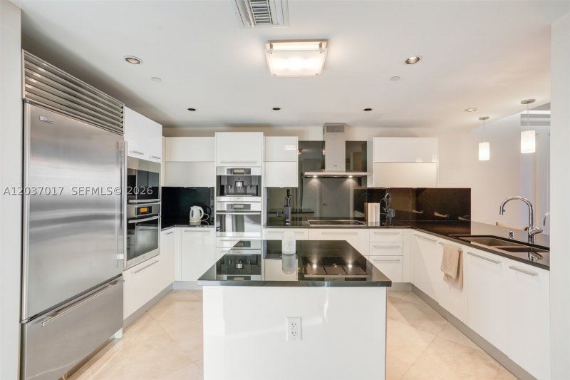 Aluguel de apartamento no Jade Ocean 3304