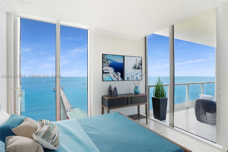 Comprar apartamento en La Perla 1002
