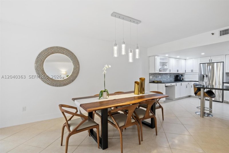 Comprar apartamento no Tiffany Bal Harbour 103