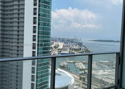 Paramount Miami WorldCenter Apt #3803