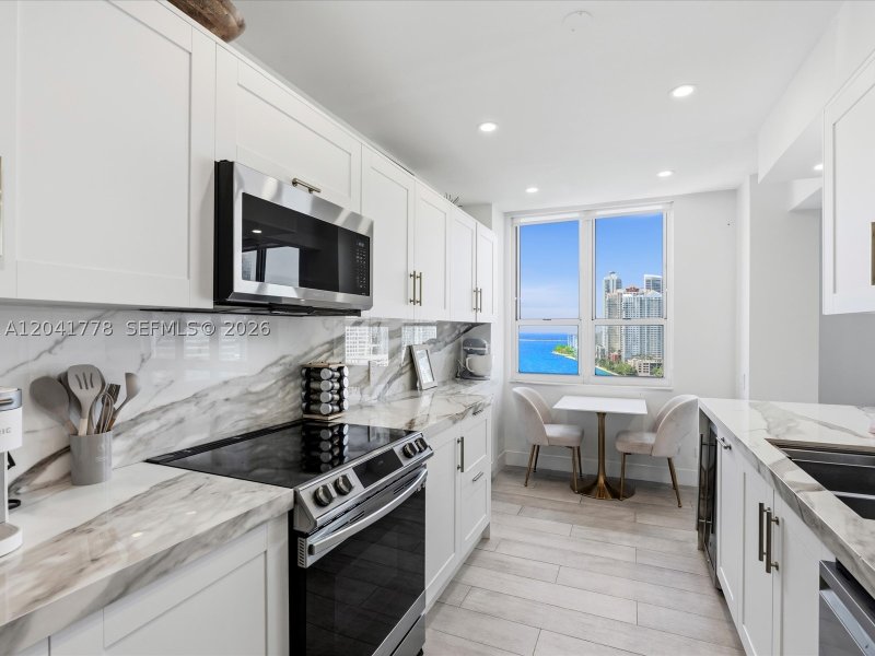 Apartment for rent at Courvoisier Courts 1903