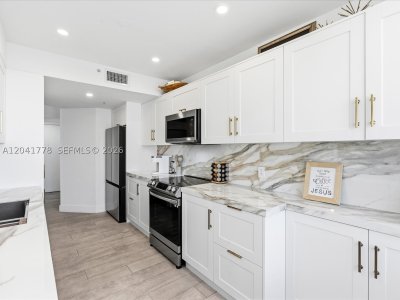Property photo # 9